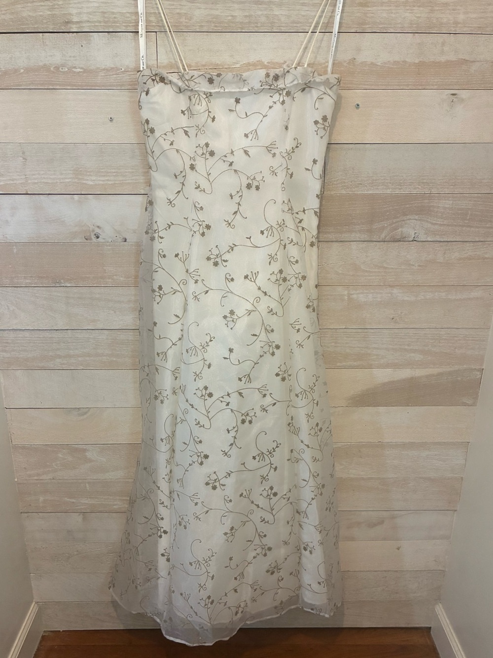 Morgan & Co. Ivory Floral Embroidered Spaghetti Strap Dress Y2K 90s Wedding Prom